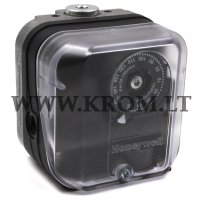 DG150U-3N (84447513) pressure switch for gas