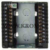 Q7800B1011/U sub base for 7800, metal, wall mount, 3X K.O